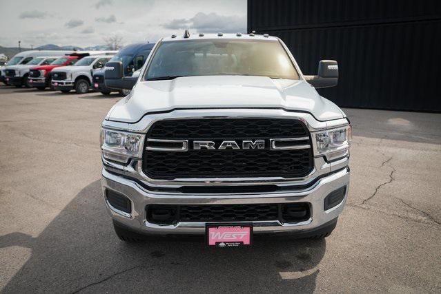 2024 RAM Ram 3500 RAM 3500 TRADESMAN CREW CAB 4X4 8 BOX