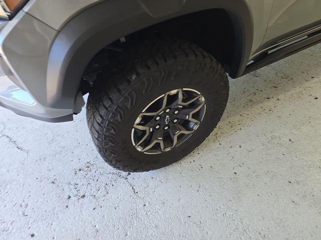 2023 Chevrolet Colorado 4WD Crew Cab Short Box ZR2