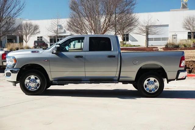 2024 RAM 2500 Tradesman Crew Cab 4x4 64 Box