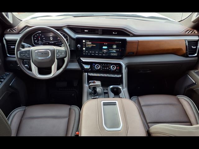 2022 GMC Sierra 1500 4WD Crew Cab Short Box Denali