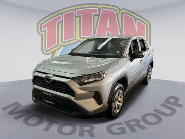 2022 Toyota RAV4 LE [6]
