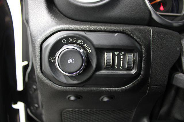 2020 Jeep Wrangler Sahara 4x4
