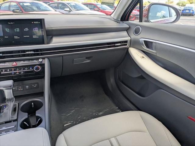 2025 Hyundai Sonata SE