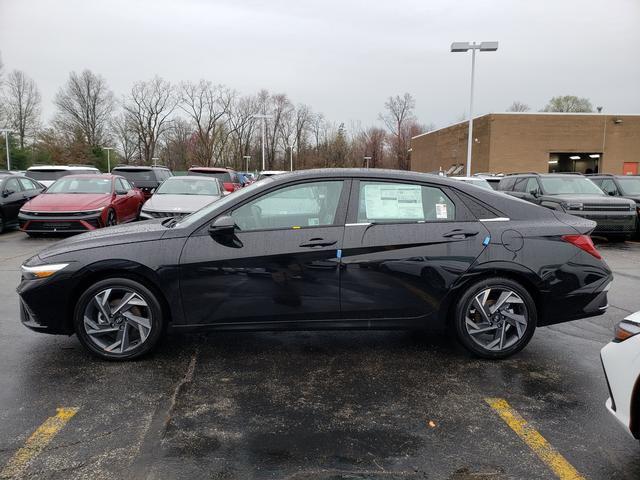 2025 Hyundai Elantra Hybrid Limited
