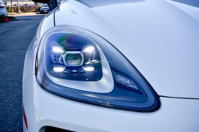 2023 Porsche Cayenne Platinum Edition