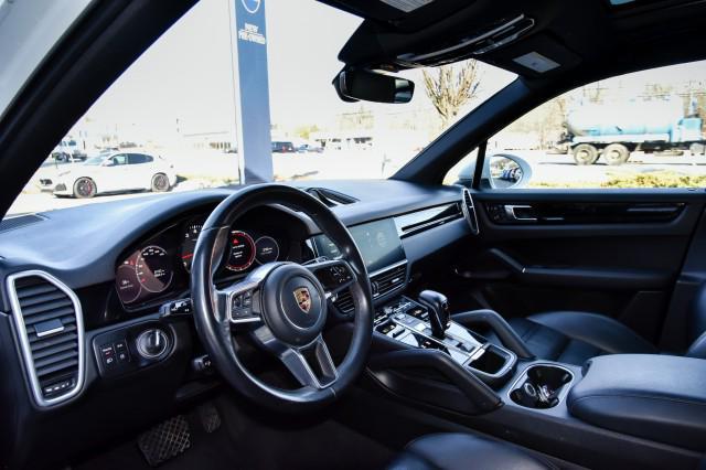 2023 Porsche Cayenne Platinum Edition