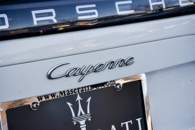 2023 Porsche Cayenne Platinum Edition