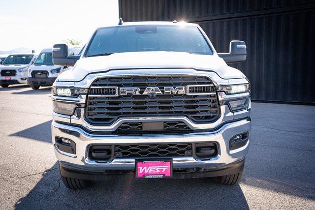 2025 RAM Ram 3500 RAM 3500 TRADESMAN CREW CAB 4X4 8 BOX