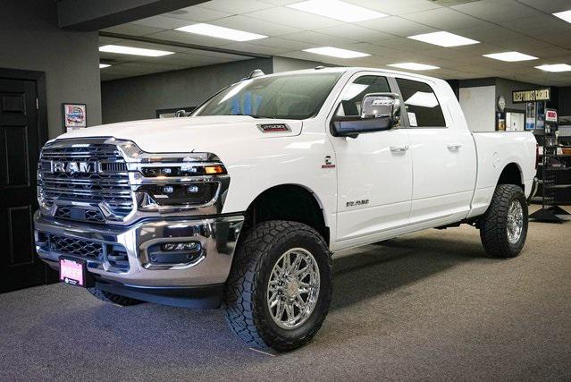 2025 RAM Ram 2500 RAM 2500 LARAMIE MEGA CAB 4X4 64 BOX