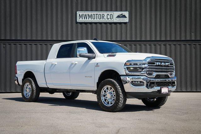 2025 RAM Ram 2500 RAM 2500 LARAMIE MEGA CAB 4X4 64 BOX