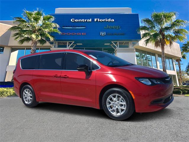 2025 Chrysler Voyager VOYAGER