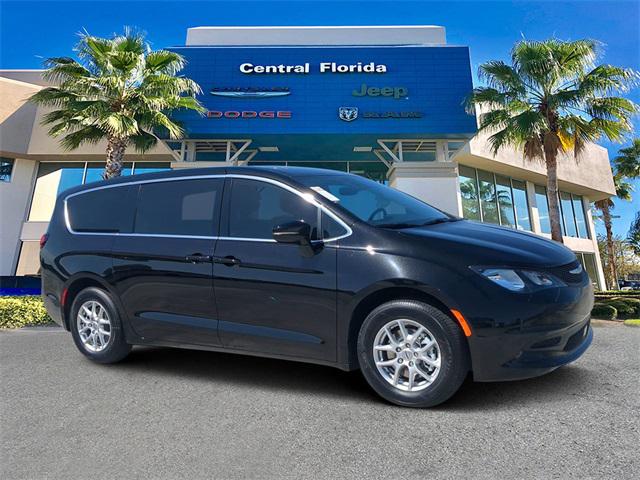 2025 Chrysler Voyager VOYAGER