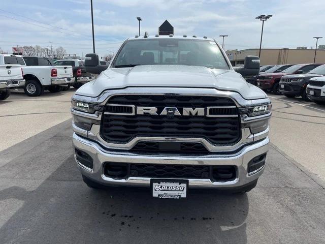 2025 RAM Ram 2500 RAM 2500 TRADESMAN CREW CAB 4X4 64 BOX