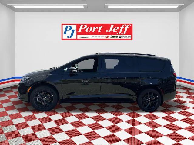 2025 Chrysler Pacifica PACIFICA LIMITED AWD