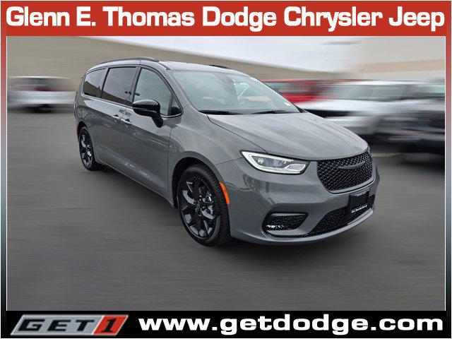 2025 Chrysler Pacifica PACIFICA LIMITED