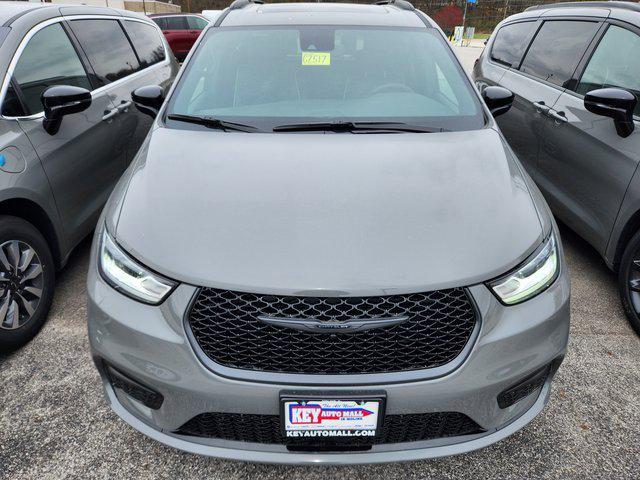 2025 Chrysler Pacifica PACIFICA LIMITED