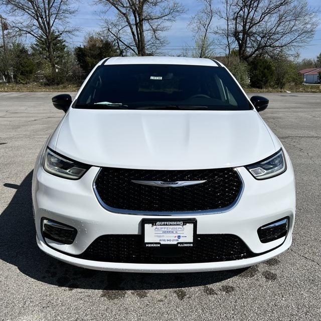 2025 Chrysler Pacifica PACIFICA SELECT
