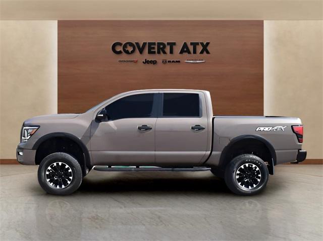 2021 Nissan TITAN Crew Cab PRO-4X 4x4