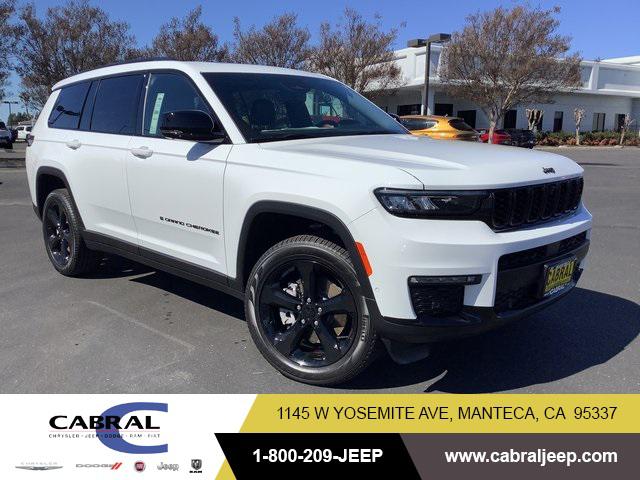 2025 Jeep Grand Cherokee GRAND CHEROKEE L LIMITED 4X4