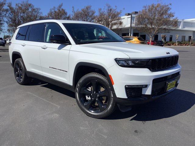 2025 Jeep Grand Cherokee GRAND CHEROKEE L LIMITED 4X4