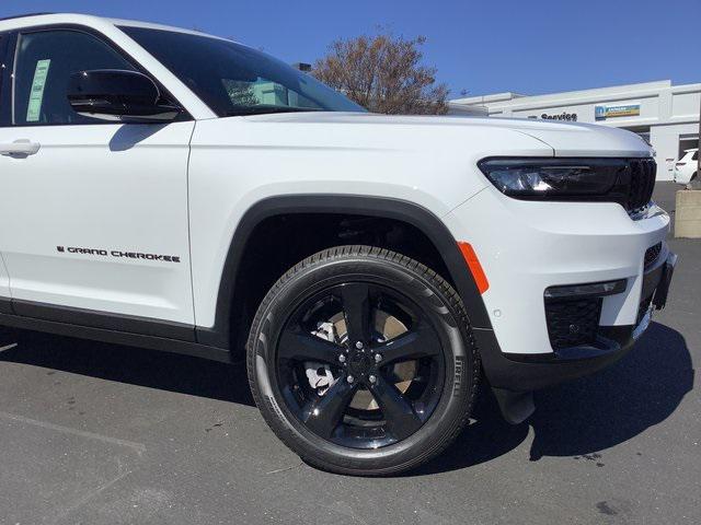 2025 Jeep Grand Cherokee GRAND CHEROKEE L LIMITED 4X4