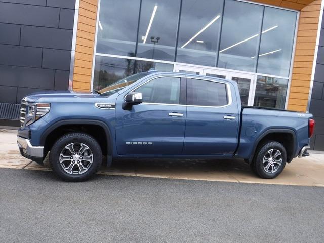 2024 GMC Sierra 1500 4WD Crew Cab Short Box SLT