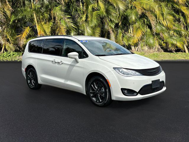 2020 Chrysler Pacifica AWD Launch Edition
