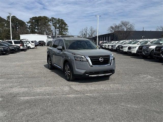 2024 Nissan Pathfinder Platinum 4WD