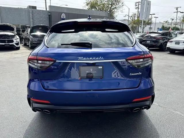 2022 Maserati Levante Modena