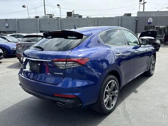2022 Maserati Levante Modena