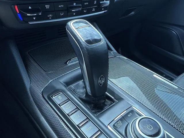 2022 Maserati Levante Modena