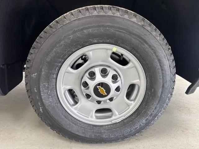 2025 Chevrolet Silverado 2500HD 4WD Double Cab Long Bed Work Truck