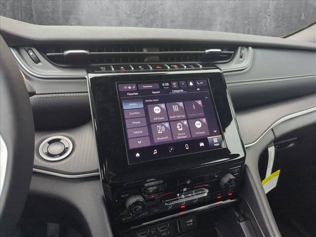 2025 Jeep Grand Cherokee Altitude X 4x4