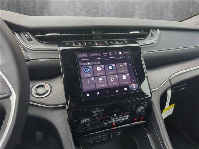 2025 Jeep Grand Cherokee Altitude X 4x4