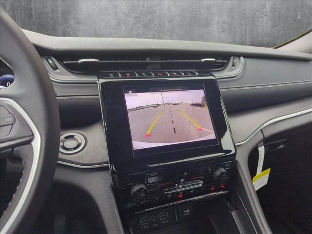 2025 Jeep Grand Cherokee Altitude X 4x4