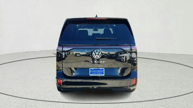 2025 Volkswagen ID. Buzz Pro S