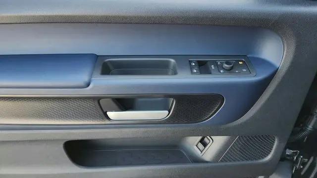 2025 Volkswagen ID. Buzz Pro S