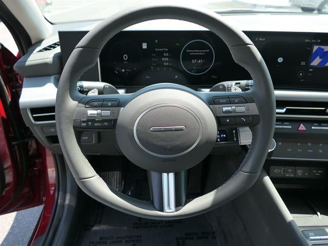2025 Hyundai Sonata SEL - Photo 18