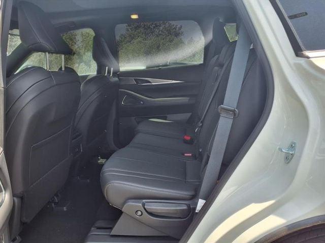 2025 INFINITI QX60 LUXE AWD