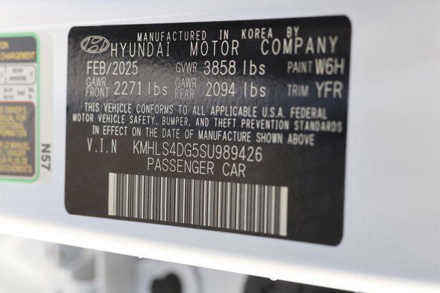 2025 Hyundai Elantra SEL Convenience