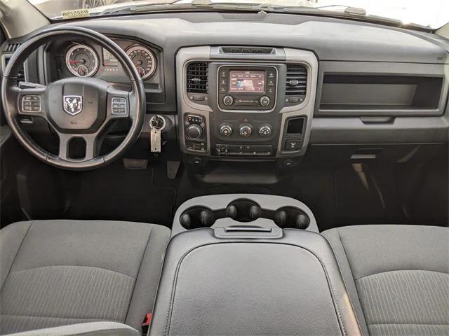 2022 RAM 1500 Classic Tradesman Crew Cab 4x4 57 Box