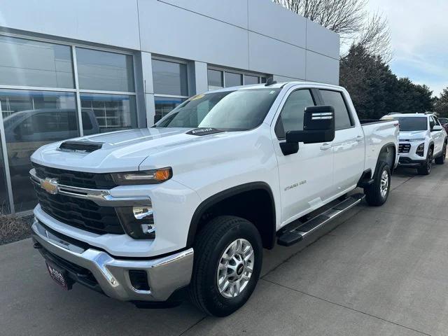 2024 Chevrolet Silverado 2500HD 4WD Crew Cab Standard Bed LT