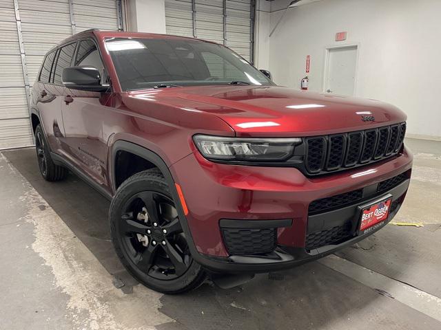 2023 Jeep Grand Cherokee L Altitude 4x2