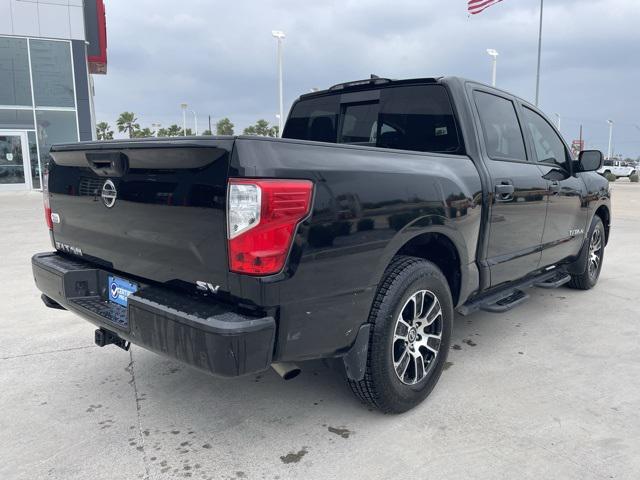 2022 Nissan TITAN Crew Cab SV 4x2