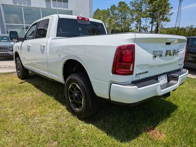 2025 Ram 3500 Laramie Crew Cab 4x4 6'4" Box