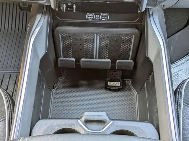 2025 Ram 3500 Laramie Crew Cab 4x4 6'4" Box