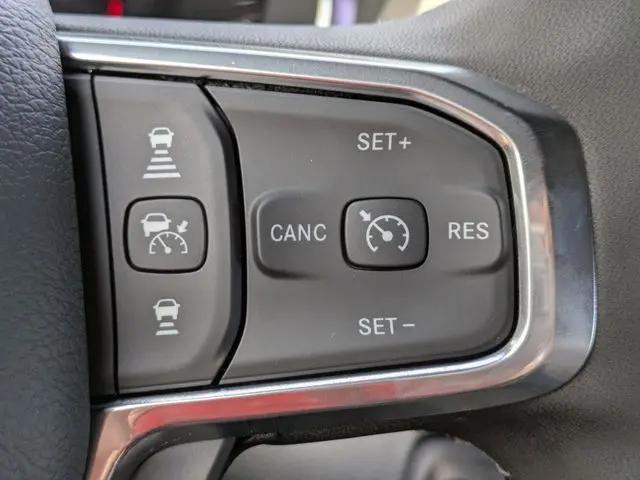 2025 Ram 3500 Laramie Crew Cab 4x4 6'4" Box