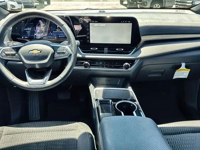 2025 Chevrolet Equinox FWD LT