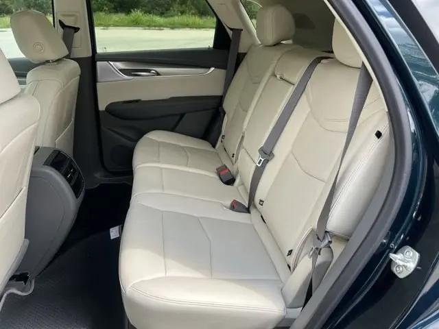2025 Cadillac XT5 FWD Premium Luxury