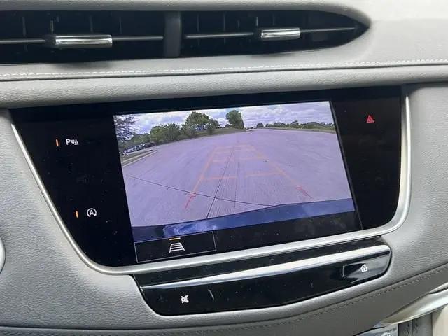 2025 Cadillac XT5 FWD Premium Luxury